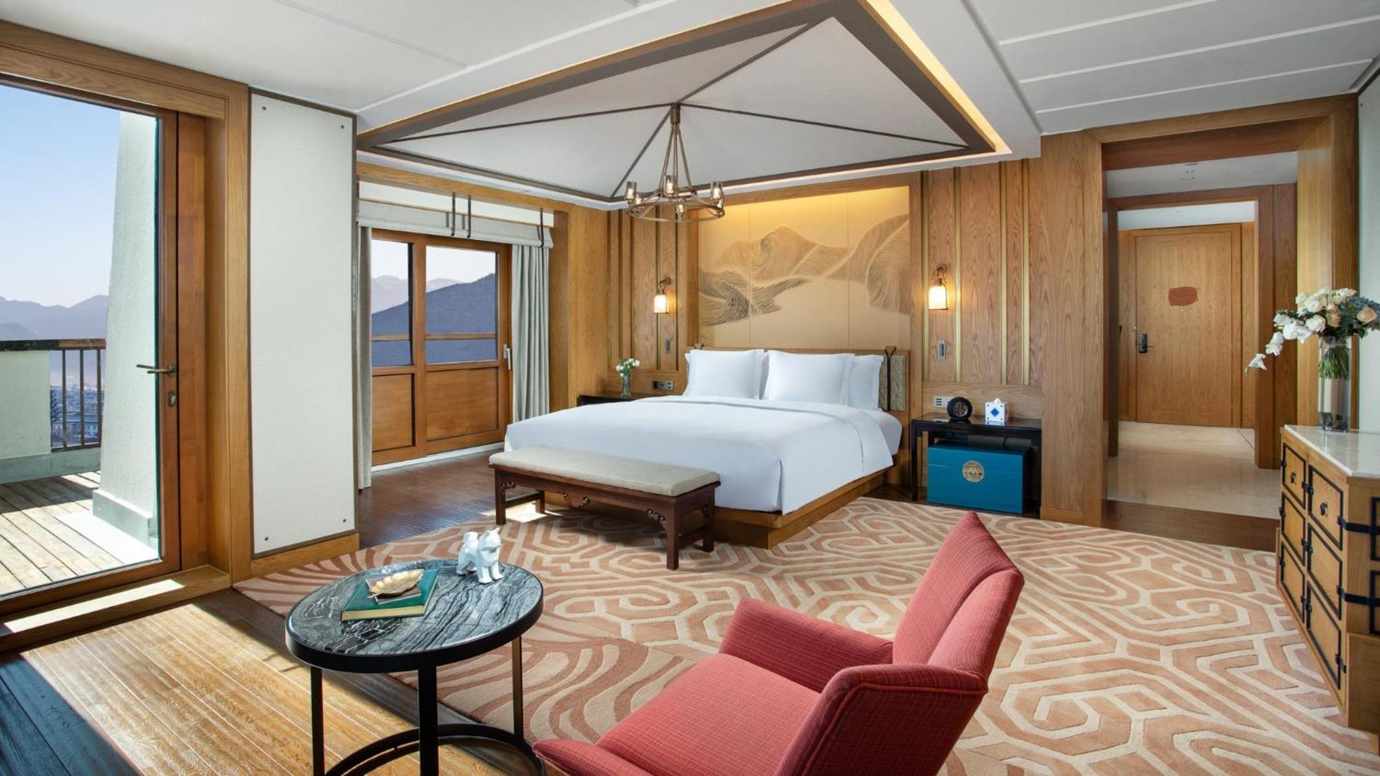 Hotel Indigo Diqing Moonlight City By Ihg Shangri-La Zewnętrze zdjęcie